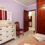 Apartament 3-bedroom Townhouse: Peaceful & Spacious Olhão