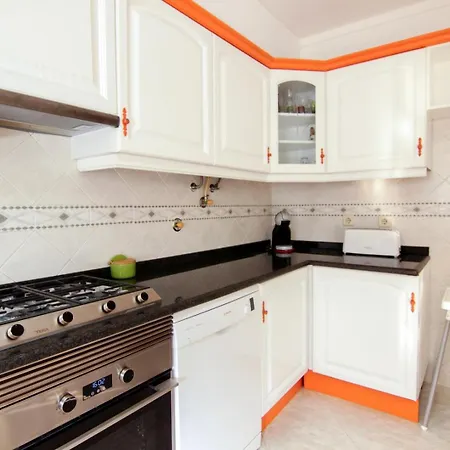 Apartament 3-bedroom Townhouse: Peaceful & Spacious Olhão