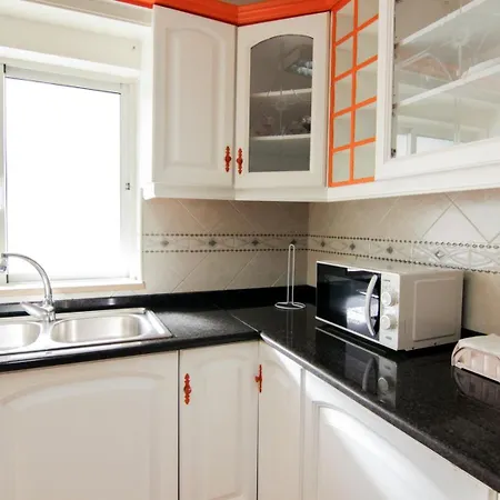 3-bedroom Townhouse: Peaceful & Spacious