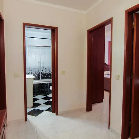 3-bedroom Townhouse: Peaceful & Spacious * Olhão